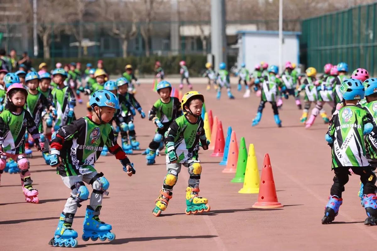 崭露头角 崭露头角